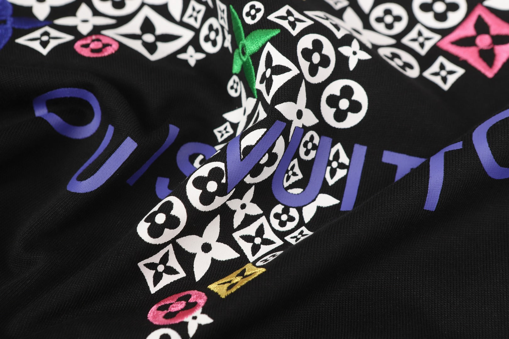 LuxluxHouse Best Quality Clothes T-shirt Louis Vuitton