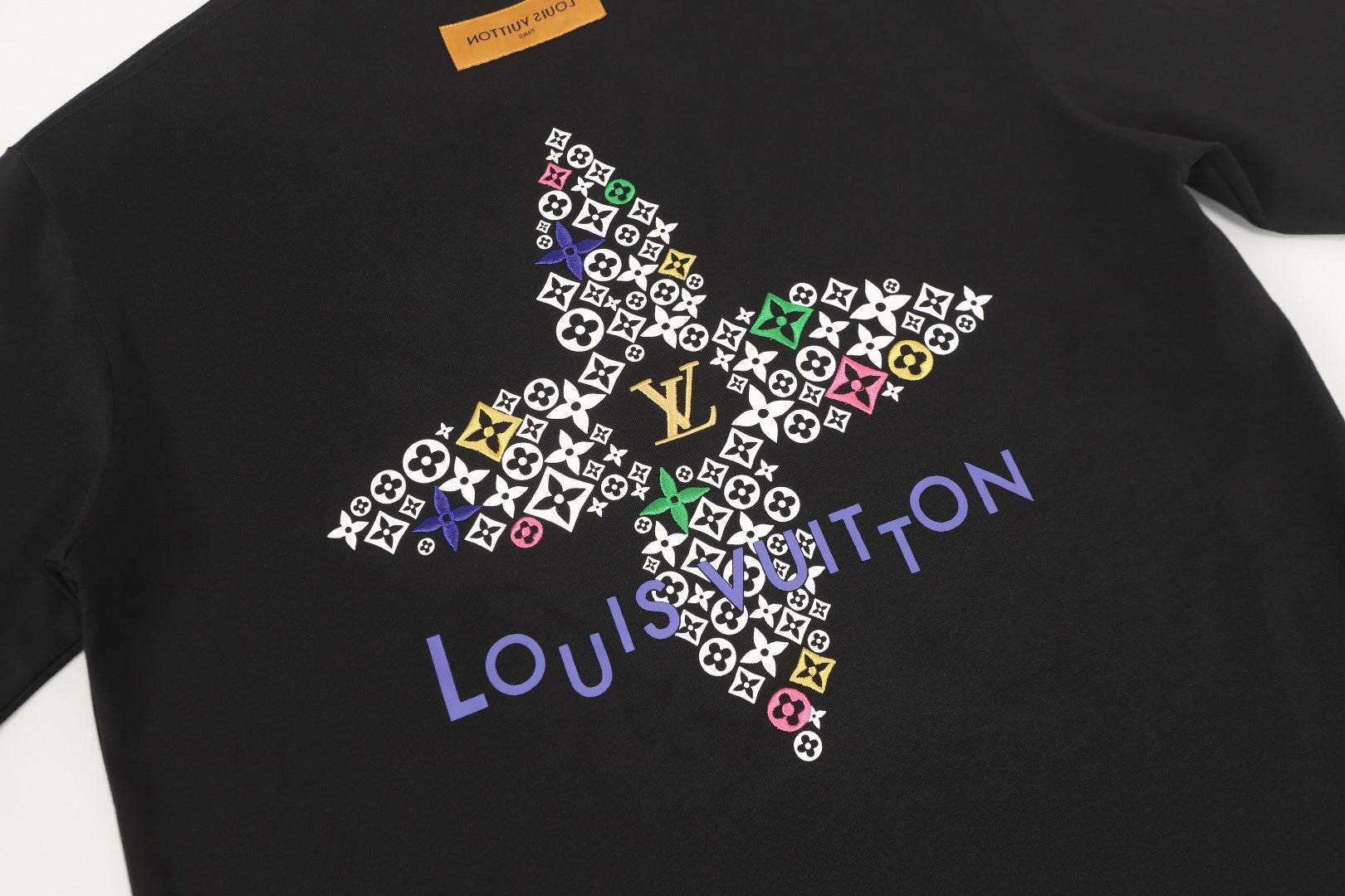 LuxluxHouse Best Quality Clothes T-shirt Louis Vuitton