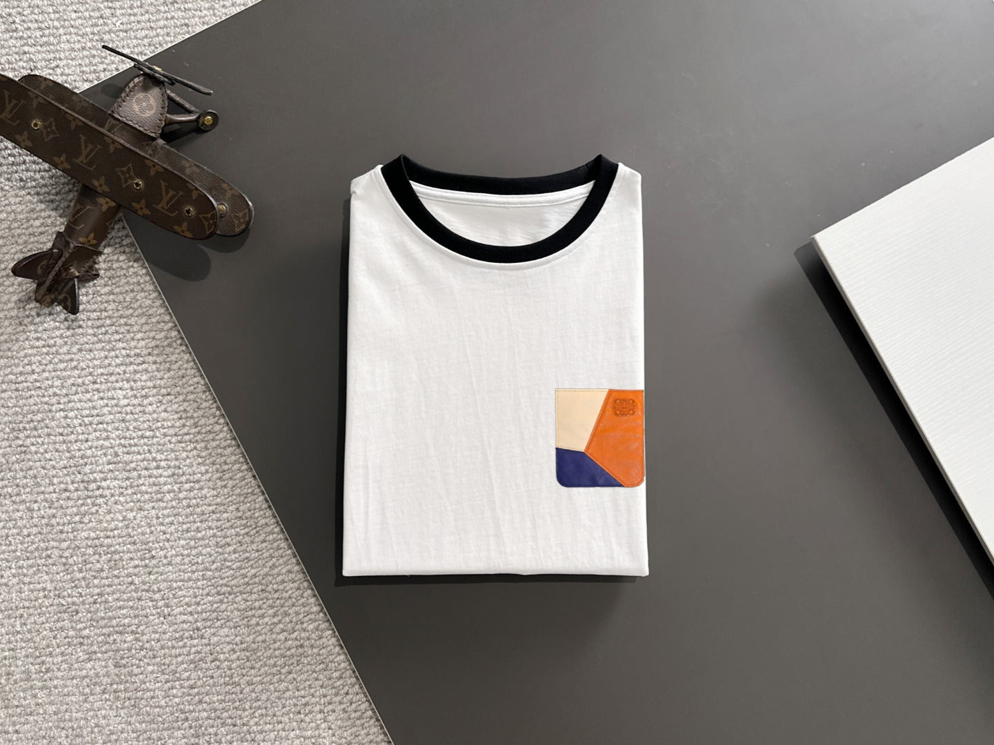 LuxluxHouse Best Quality Clothes T-shirt Loewe