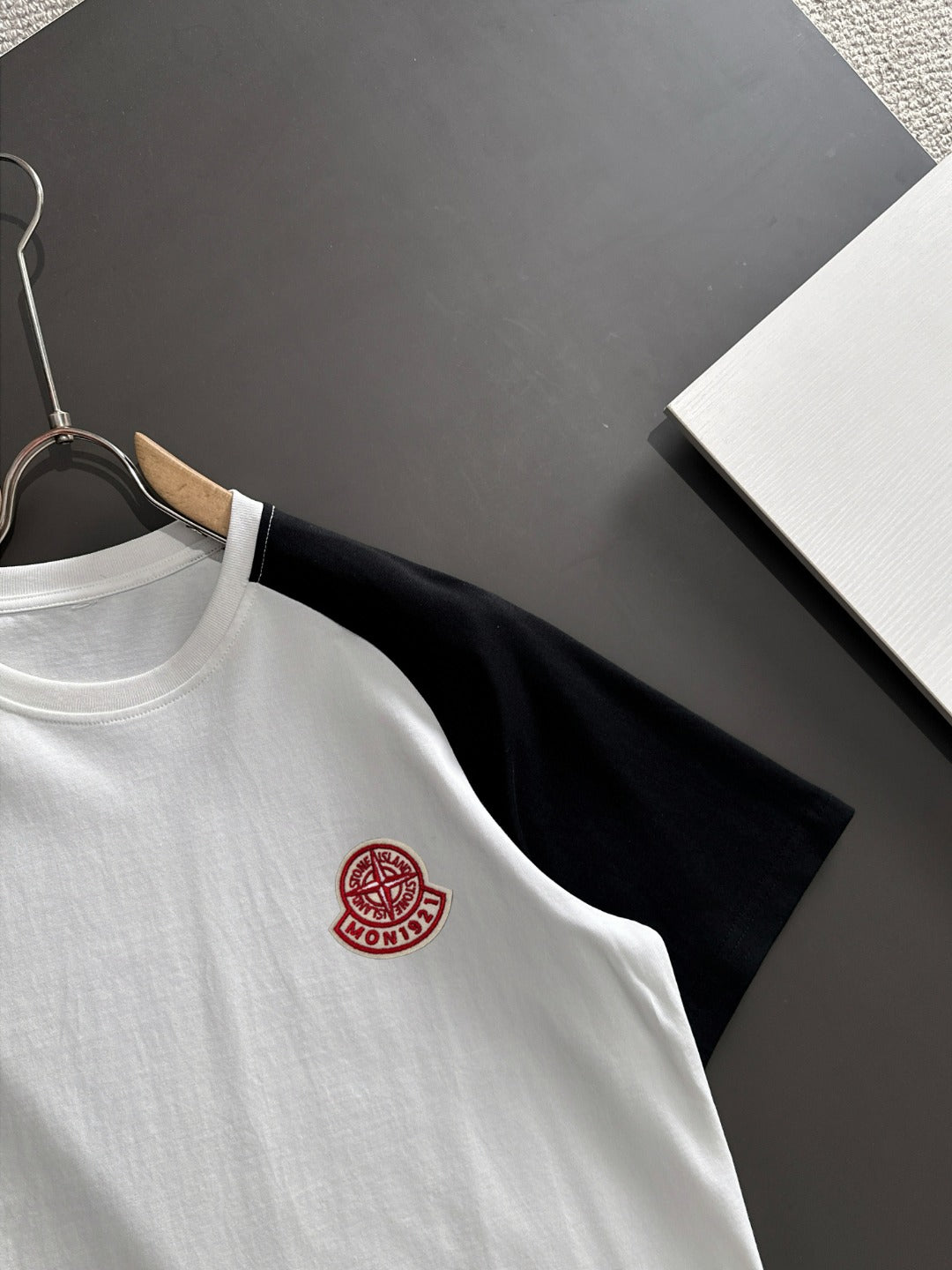 LuxluxHouse Best Quality Clothes T-shirt Moncler