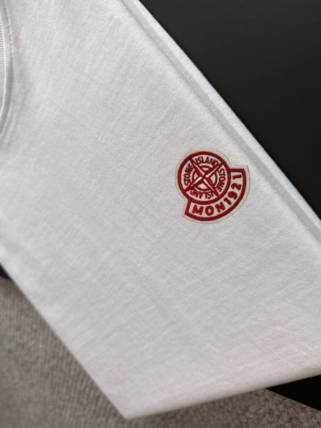 LuxluxHouse Best Quality Clothes T-shirt Moncler
