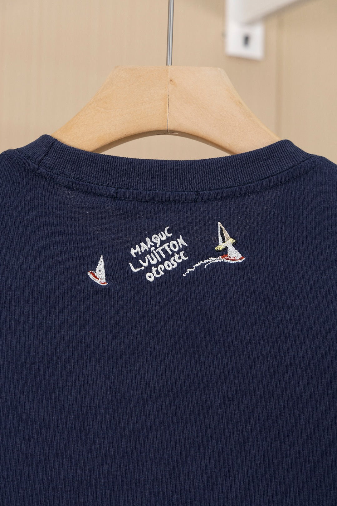 LuxluxHouse Best Quality Clothes T-shirt Louis Vuitton