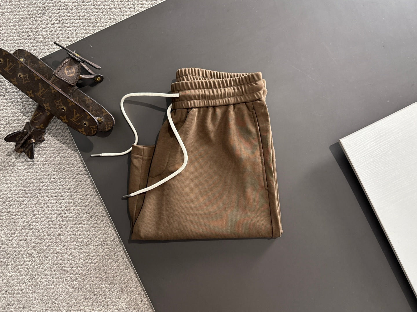 LuxluxHouse Best Quality Clothes Balenciaga Pants