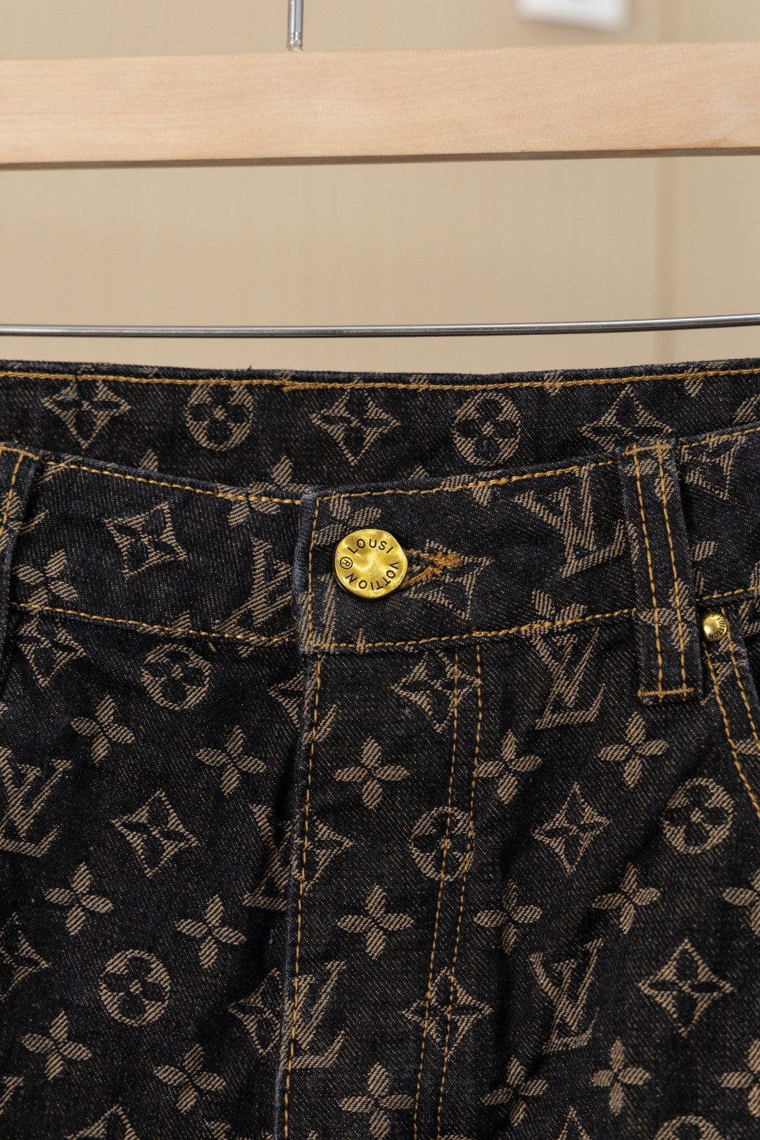 LuxluxHouse Best Quality Clothes Pants Louis Vuitton