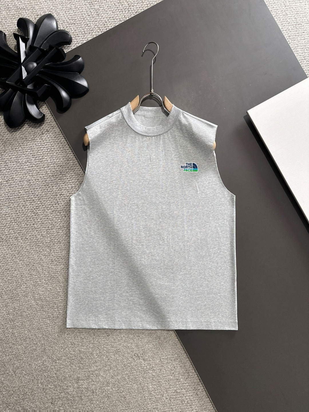 LuxluxHouse Best Quality Clothes The North Face & MLB T-shirt