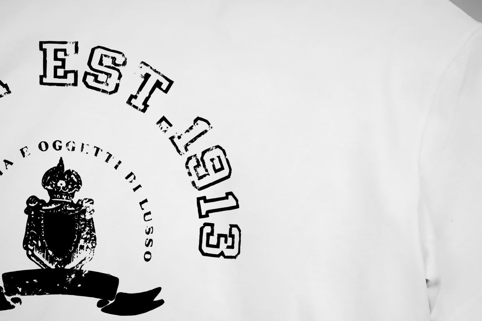 LuxluxHouse Best Quality Clothes T-shirt Prada
