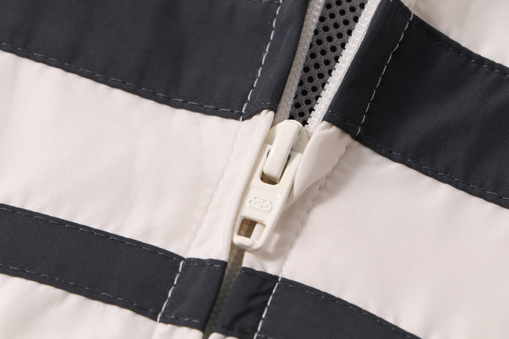 LuxluxHouse Best Quality Clothes Balenciaga Coats & Jackets
