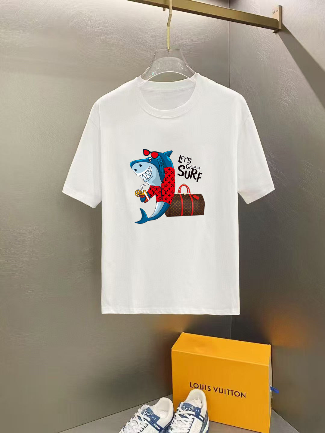 LuxluxHouse Best Quality Clothes T-shirt Louis Vuitton