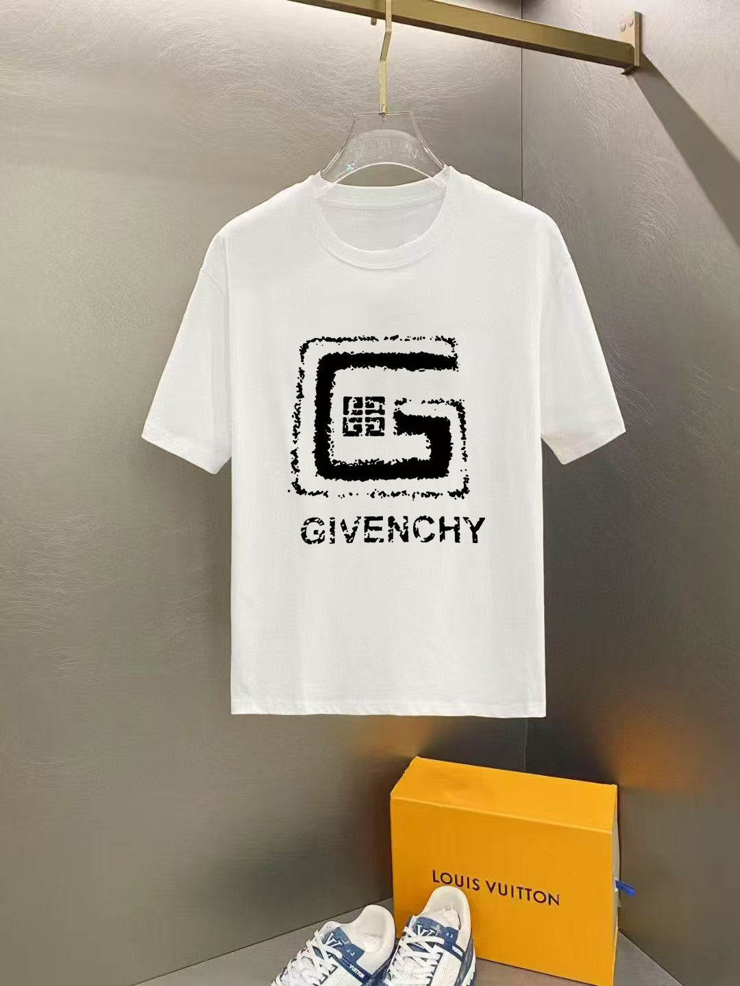 LuxluxHouse Best Quality Clothes Givenchy T-shirt