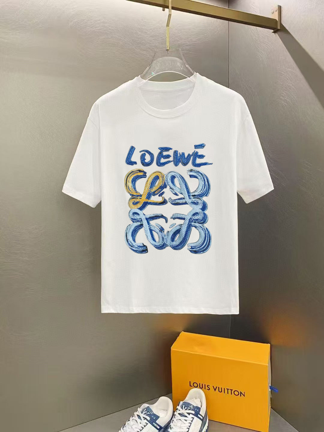 LuxluxHouse Best Quality Clothes T-shirt Loewe