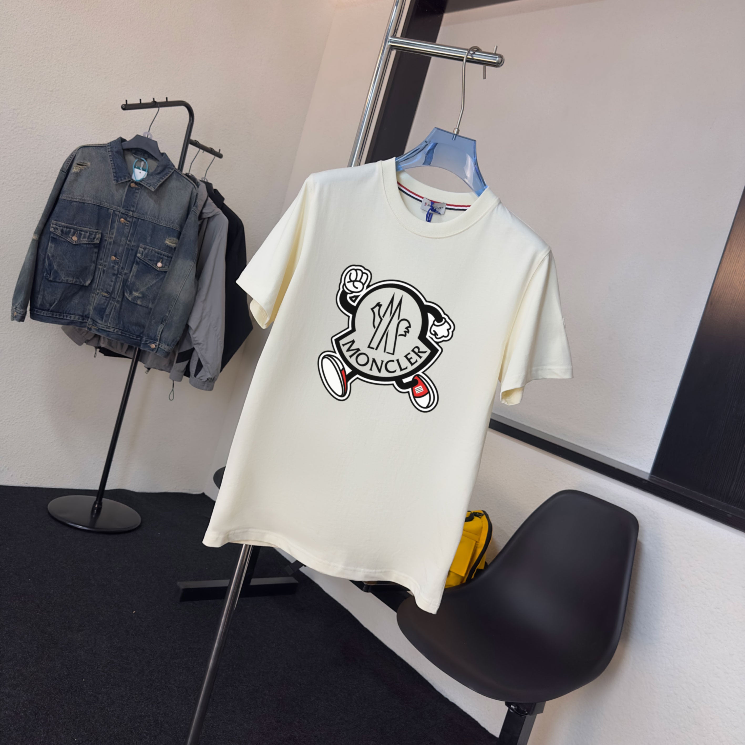 LuxluxHouse Best Quality Clothes T-shirt Moncler