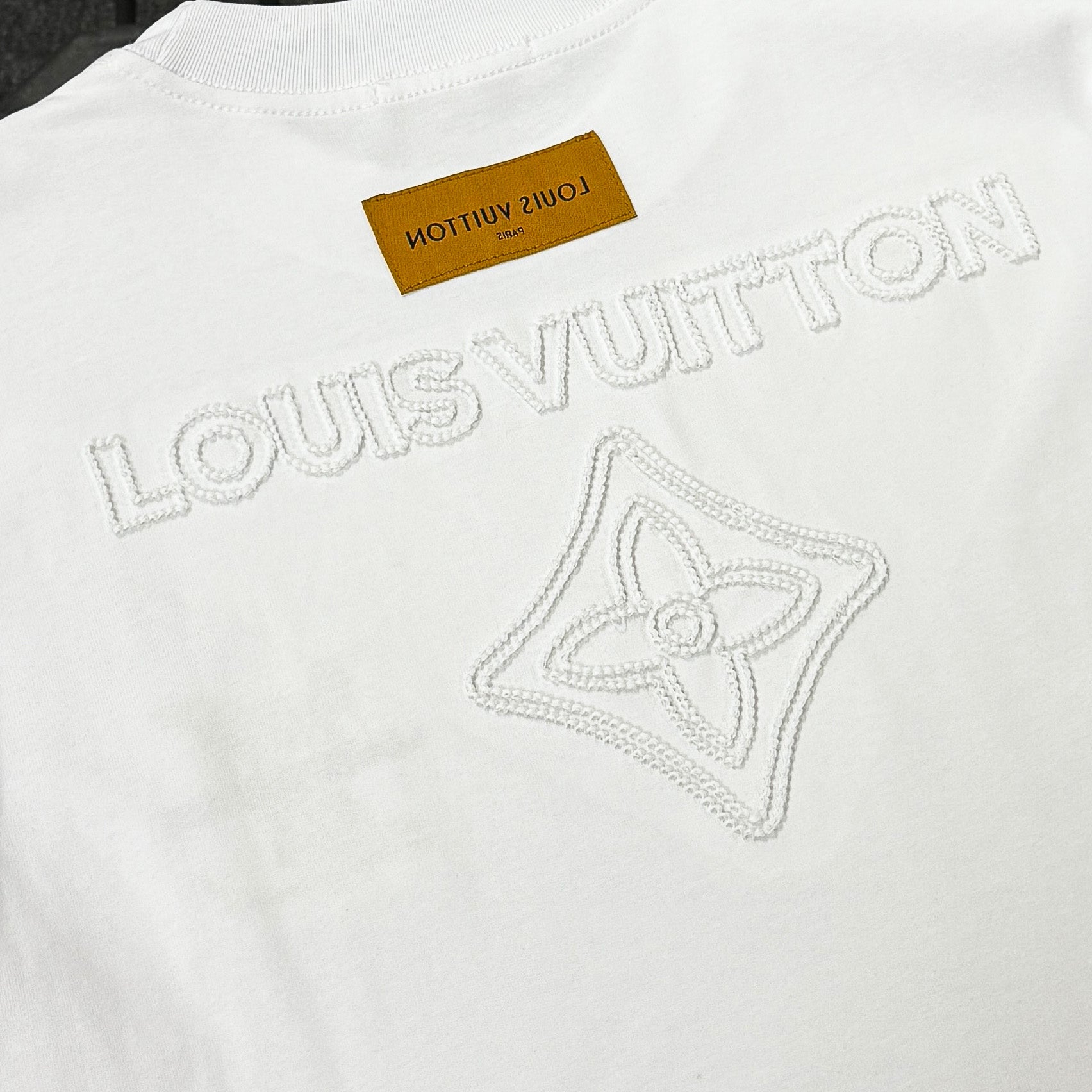 LuxluxHouse Best Quality Clothes T-shirt Louis Vuitton