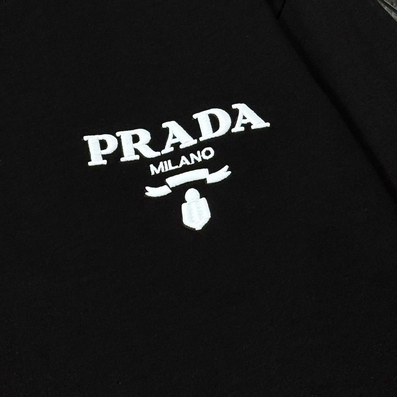 LuxluxHouse Best Quality Clothes T-shirt Prada