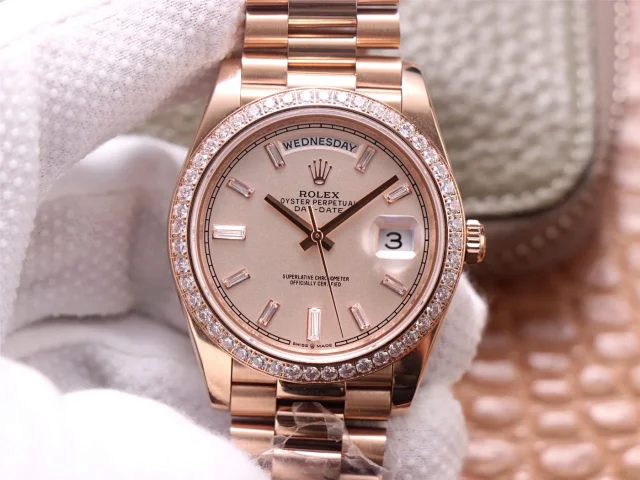 Day-Date - 36mm 3255Automatic movement