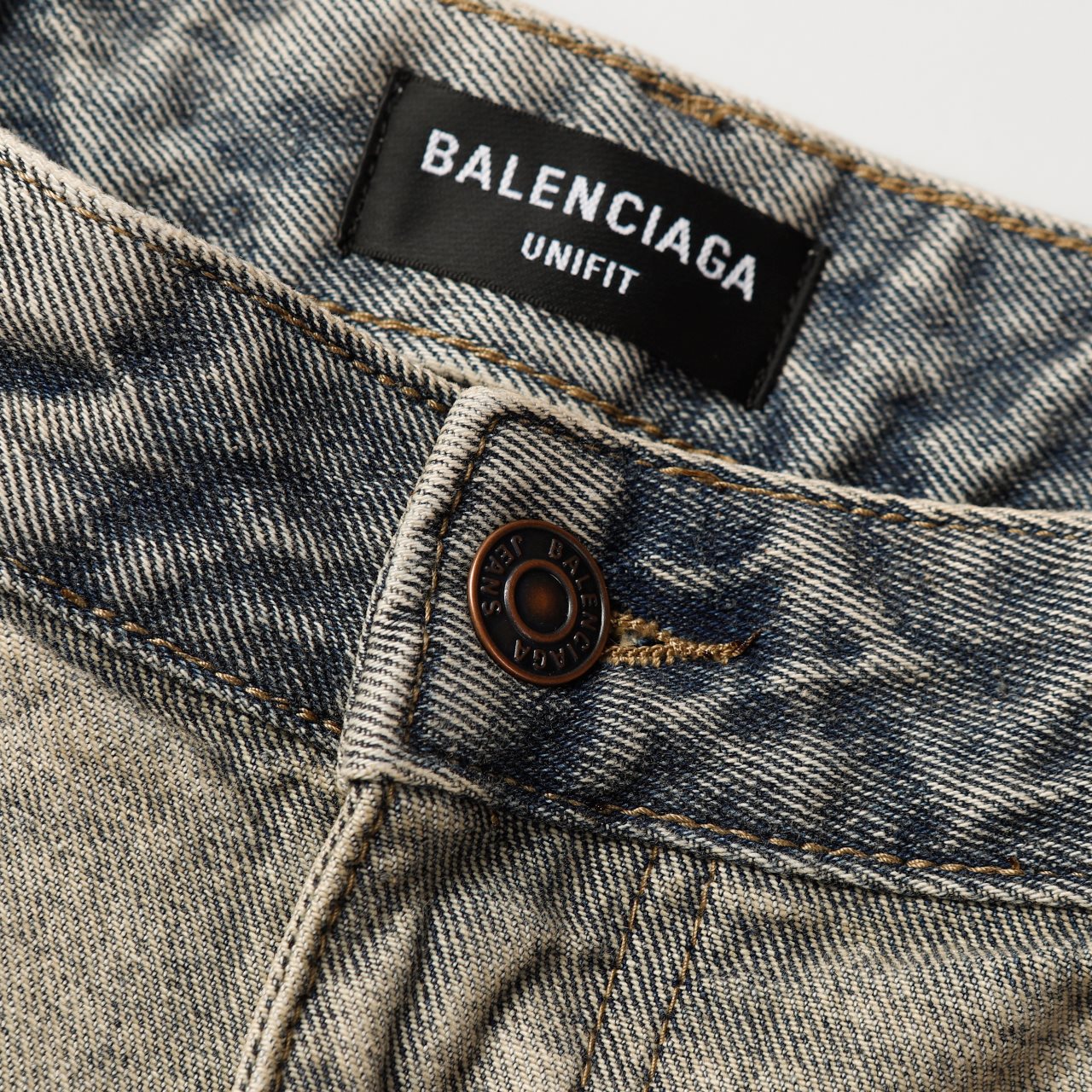 LuxluxHouse Best Quality Clothes Balenciaga Pants