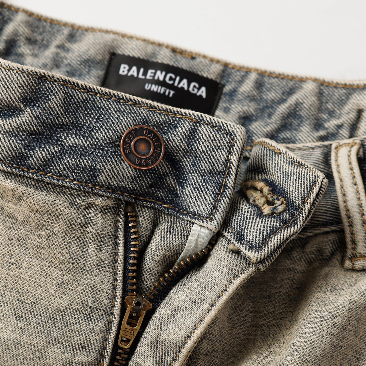 LuxluxHouse Best Quality Clothes Balenciaga Pants