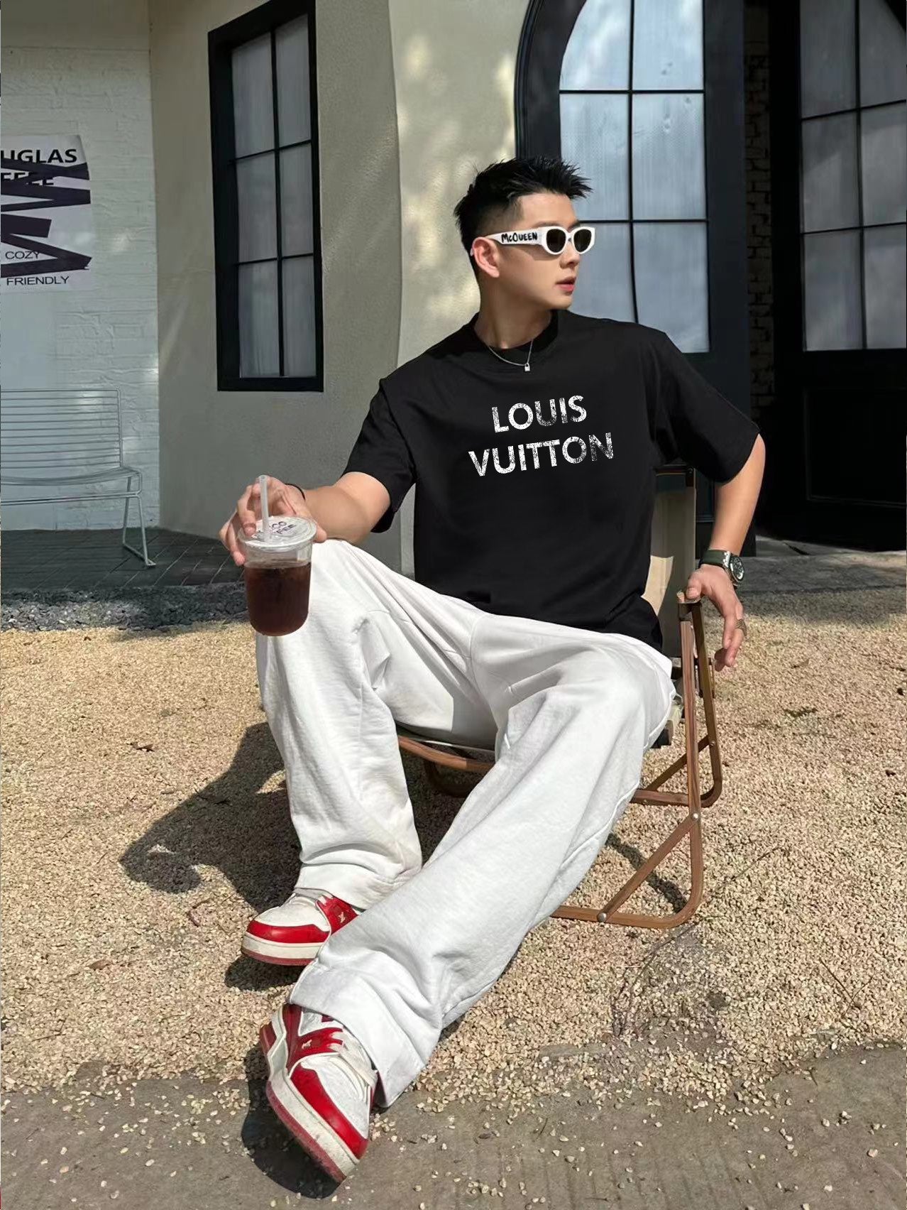 LuxluxHouse Best Quality Clothes T-shirt Louis Vuitton