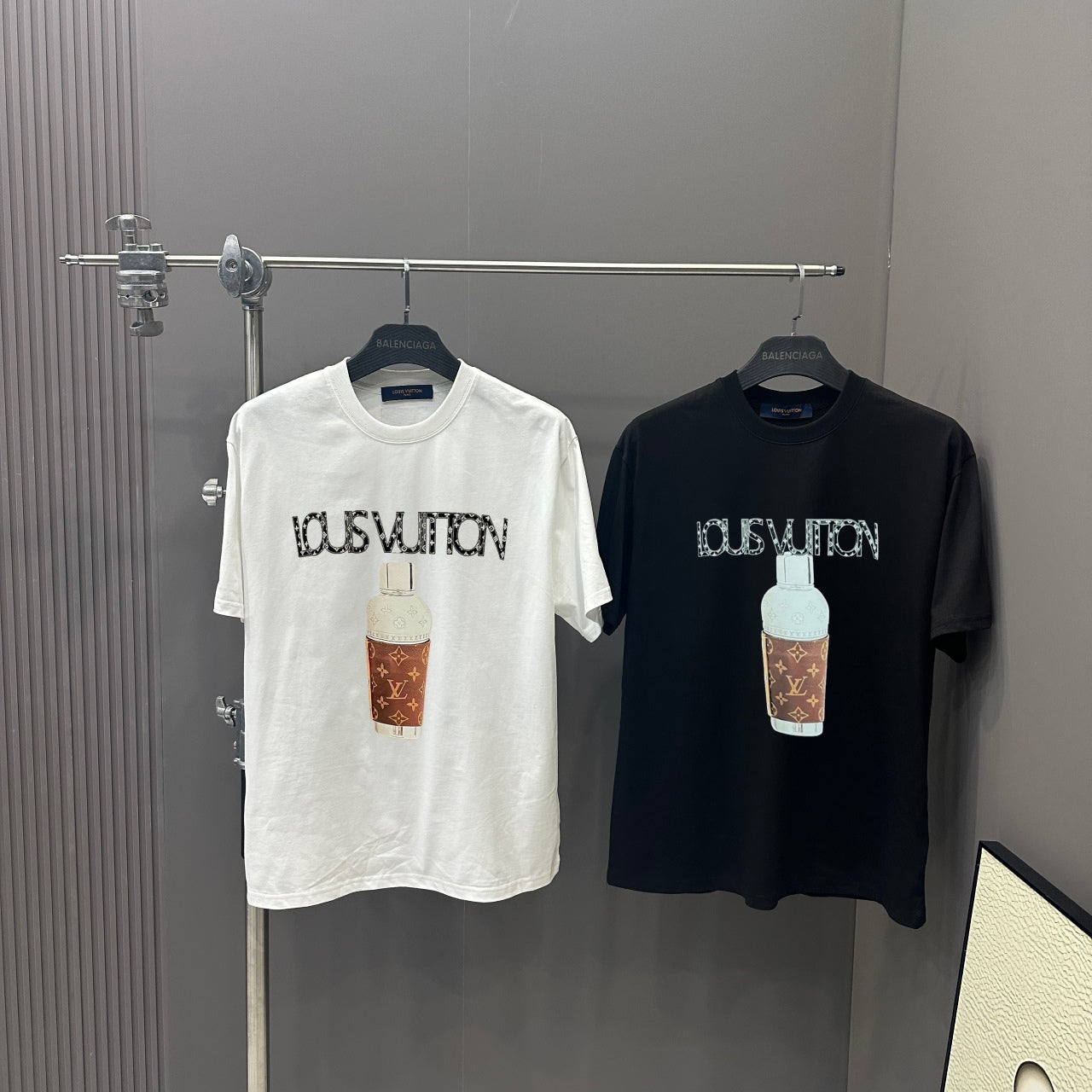 LuxluxHouse Best Quality Clothes T-shirt Louis Vuitton