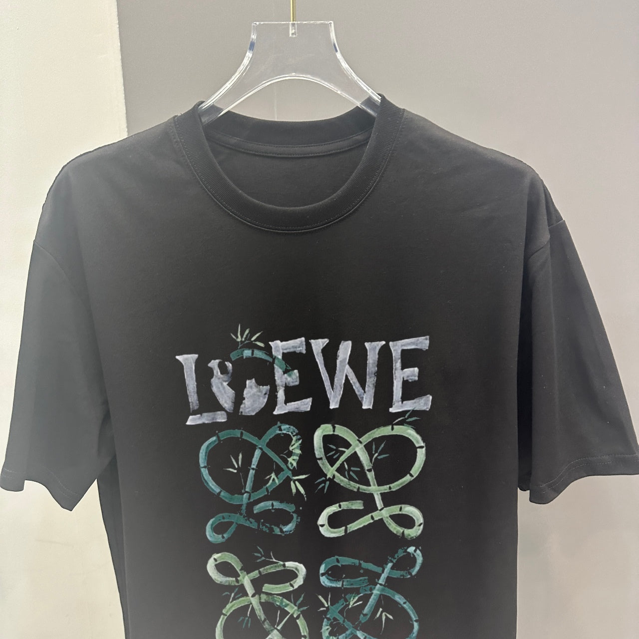 LuxluxHouse Best Quality Clothes T-shirt Loewe