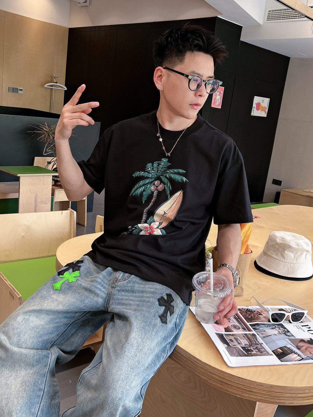 LuxluxHouse Best Quality Clothes T-shirt Louis Vuitton