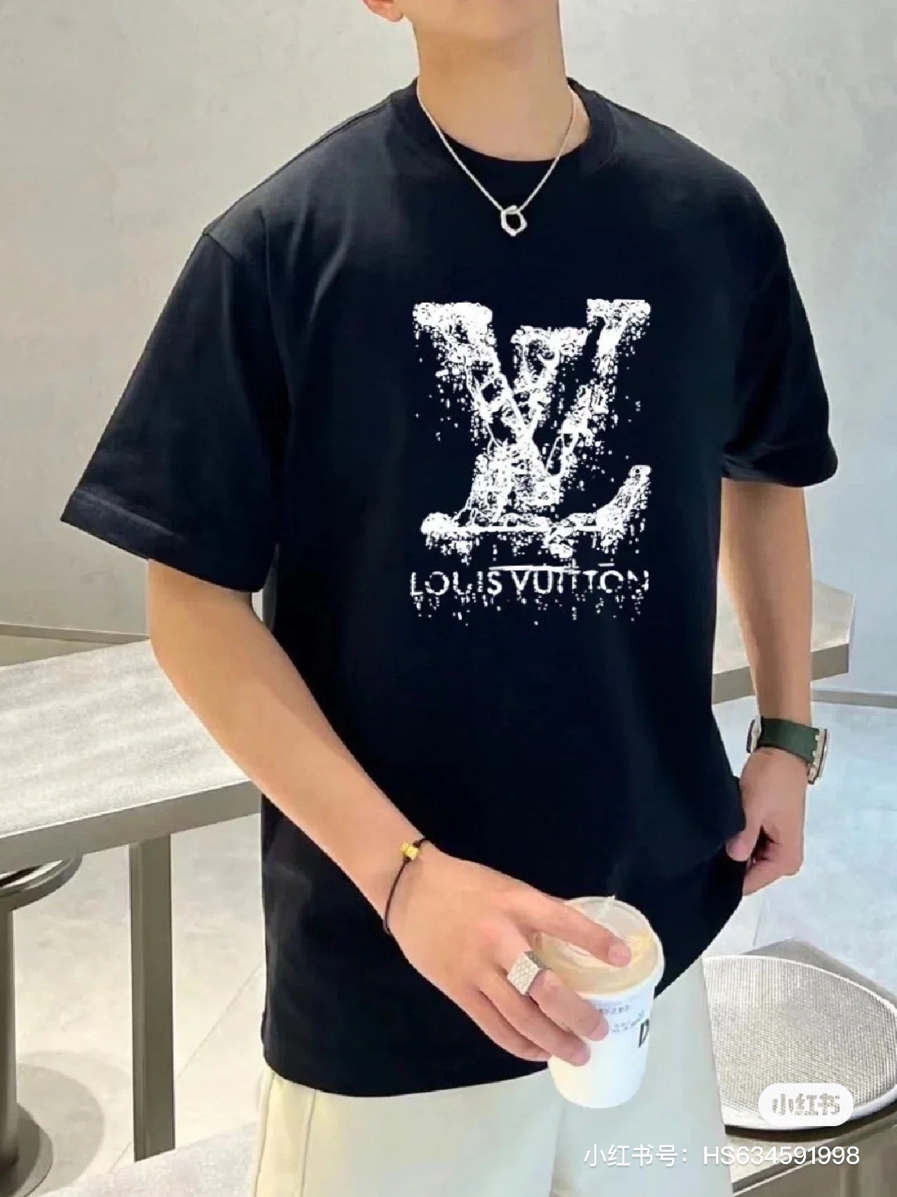 LuxluxHouse Best Quality Clothes T-shirt Louis Vuitton
