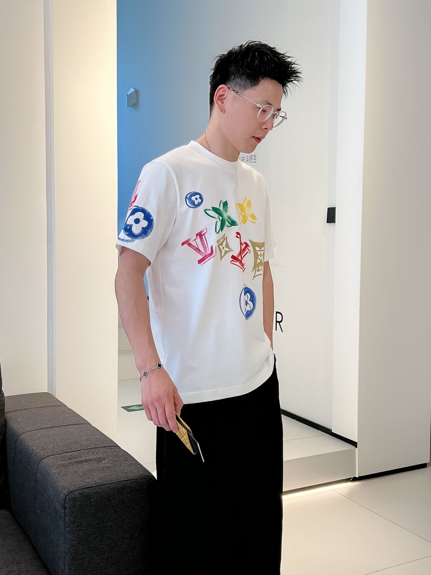 LuxluxHouse Best Quality Clothes T-shirt Louis Vuitton