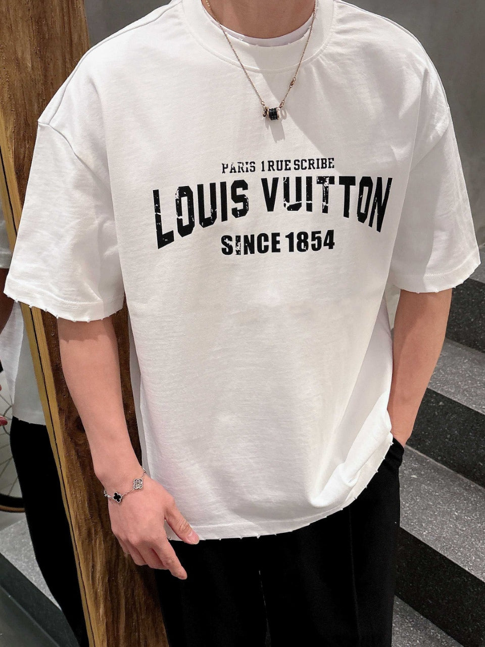 LuxluxHouse Best Quality Clothes T-shirt Louis Vuitton