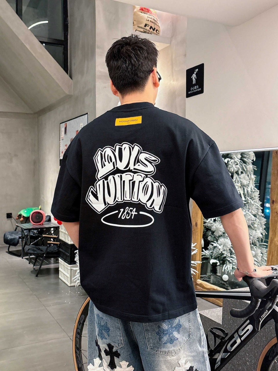 LuxluxHouse Best Quality Clothes T-shirt Louis Vuitton