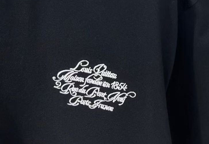 LuxluxHouse Best Quality Clothes T-shirt Louis Vuitton