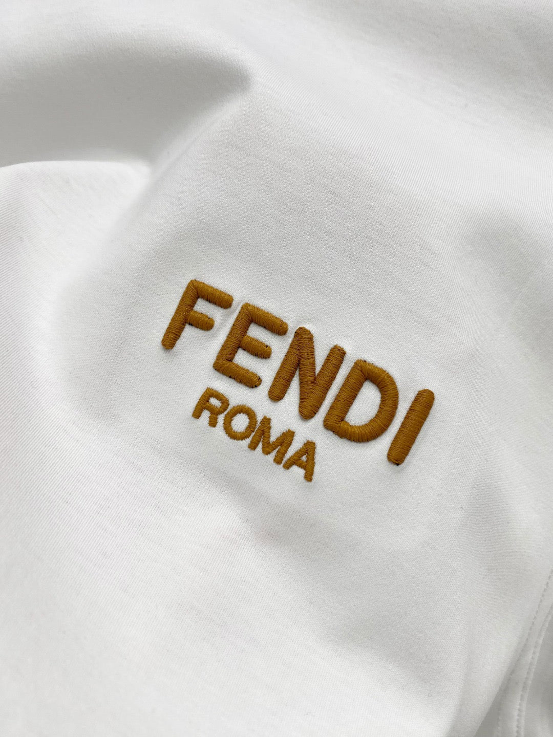 LuxluxHouse Best Quality Clothes Fendi T-shirt