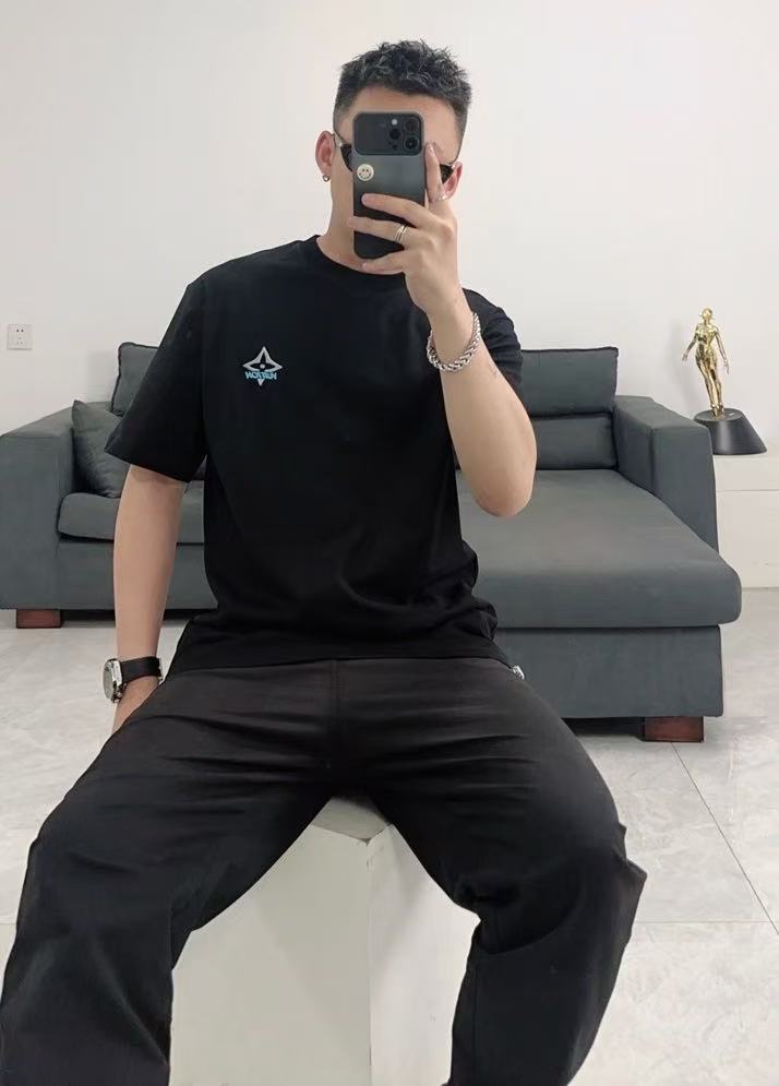 LuxluxHouse Best Quality Clothes T-shirt Louis Vuitton